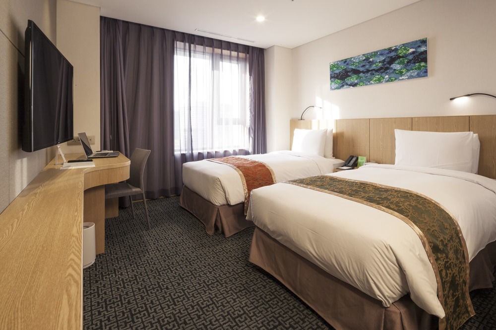 Voco Seoul Myeongdong By Ihg Hotel Exterior photo