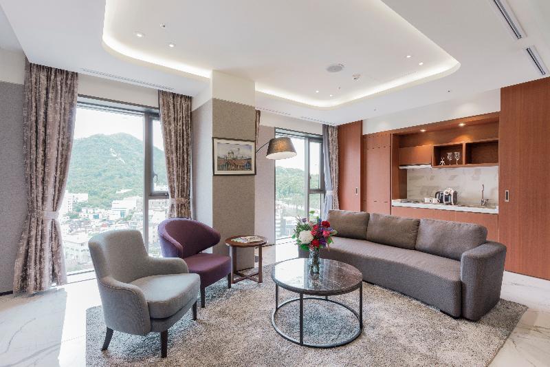 Voco Seoul Myeongdong By Ihg Hotel Exterior photo